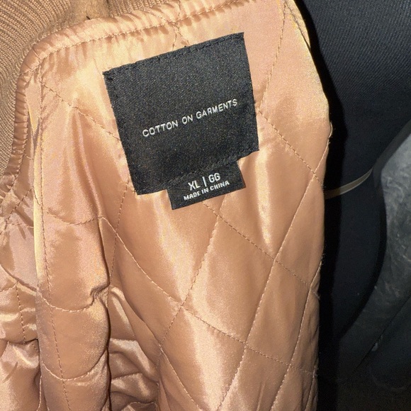 Varsity jacket - Picture 5 of 5